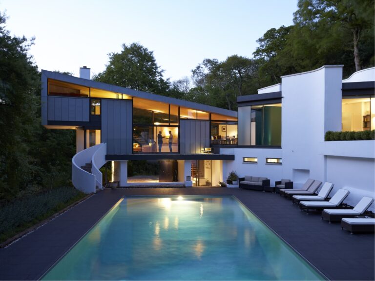 Exterior of Kaywana Hall from the outdoor pool