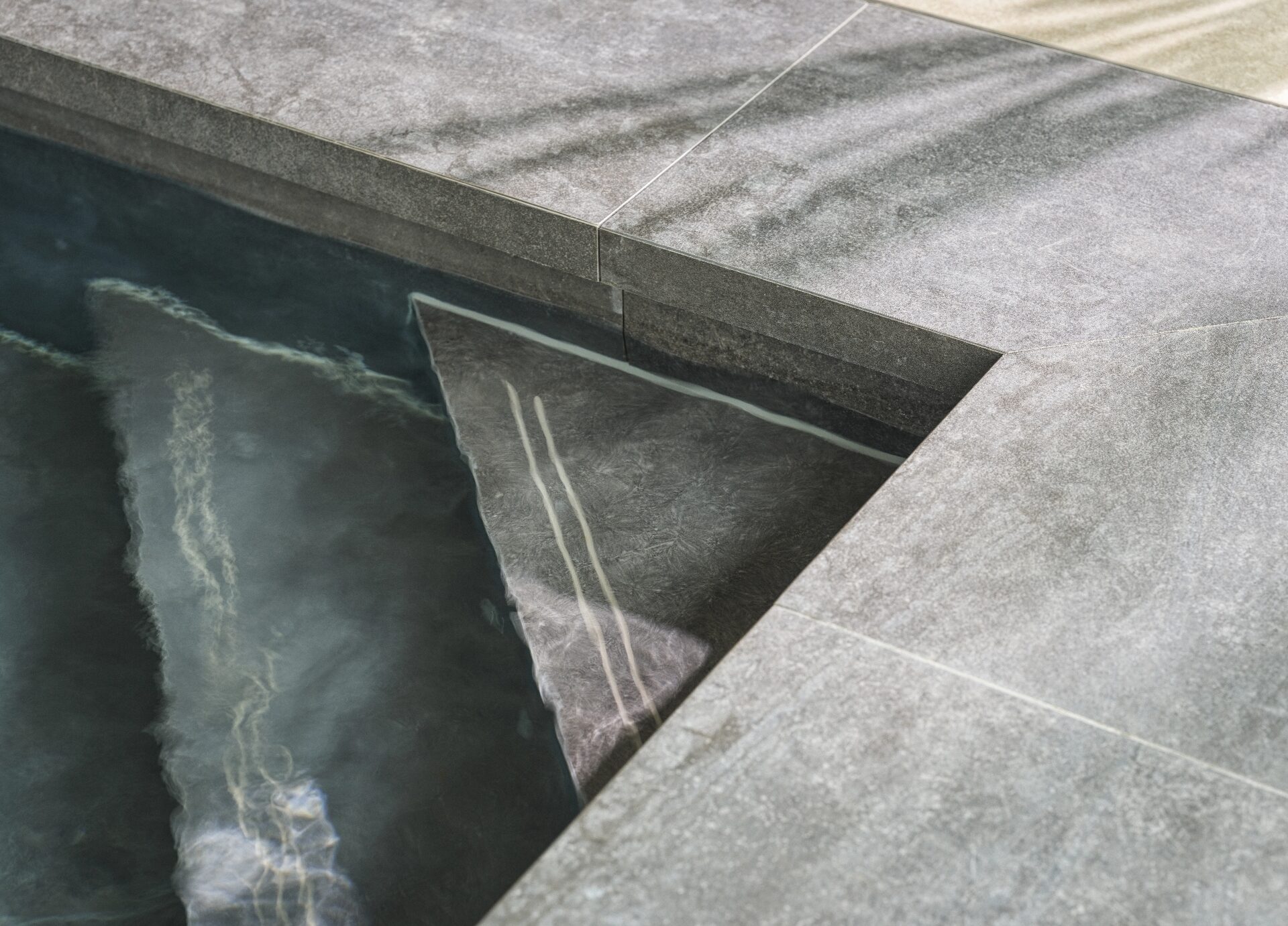 Pools - corner steps of indoor pool