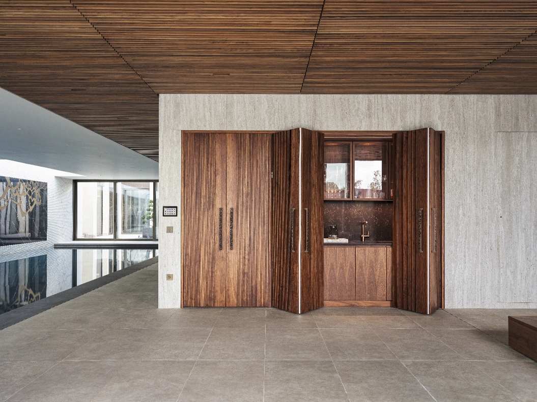 Procurement - Hidden hosting space in luxury indoor pool