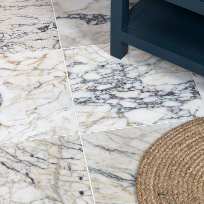 Medici Viola Bespoke 40 (3) Medici Viola Bespoke 40 (3)