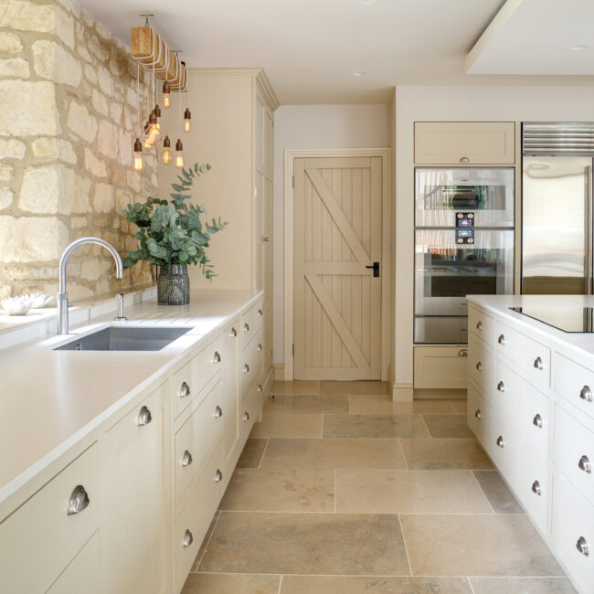 Pimlico Limestone Tumbled